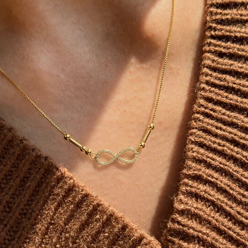 Infinity necklace 