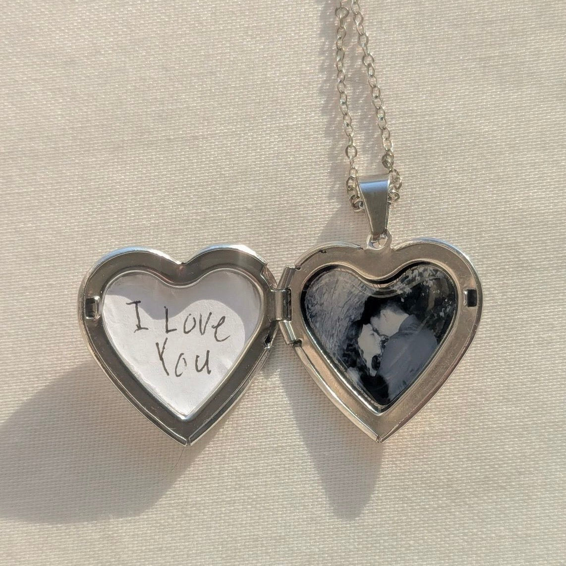 Heart Photo Locket -Picture necklace- Secret photo pendant