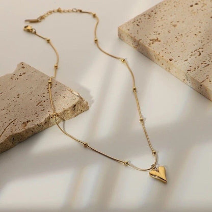 Cute heart women gold pendant