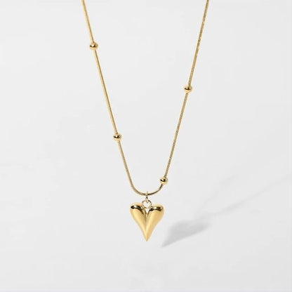Cute heart women gold pendant