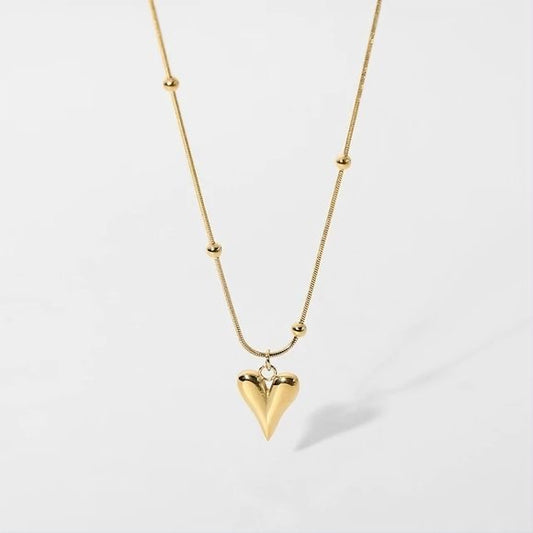 Cute heart women gold pendant