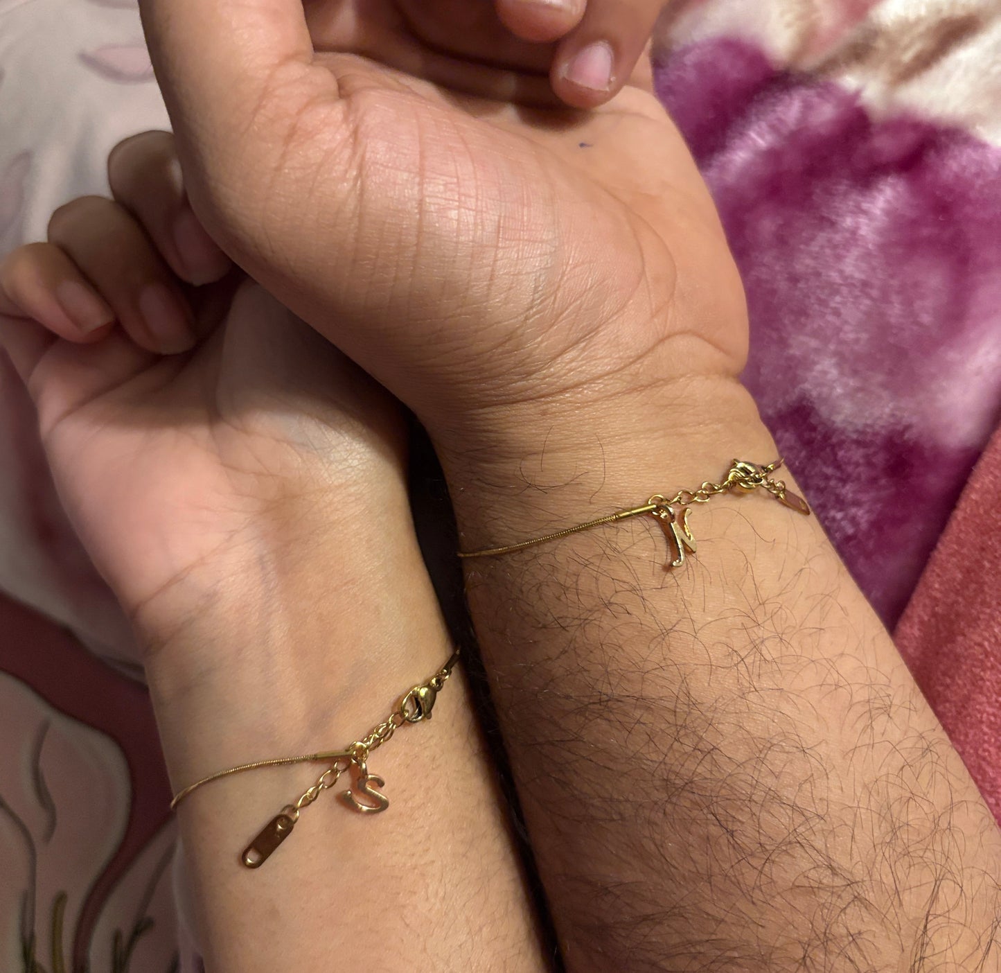 Initial charm sleek chain bracelet