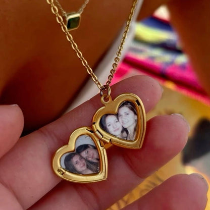 Heart Photo Locket -Picture necklace- Secret photo pendant