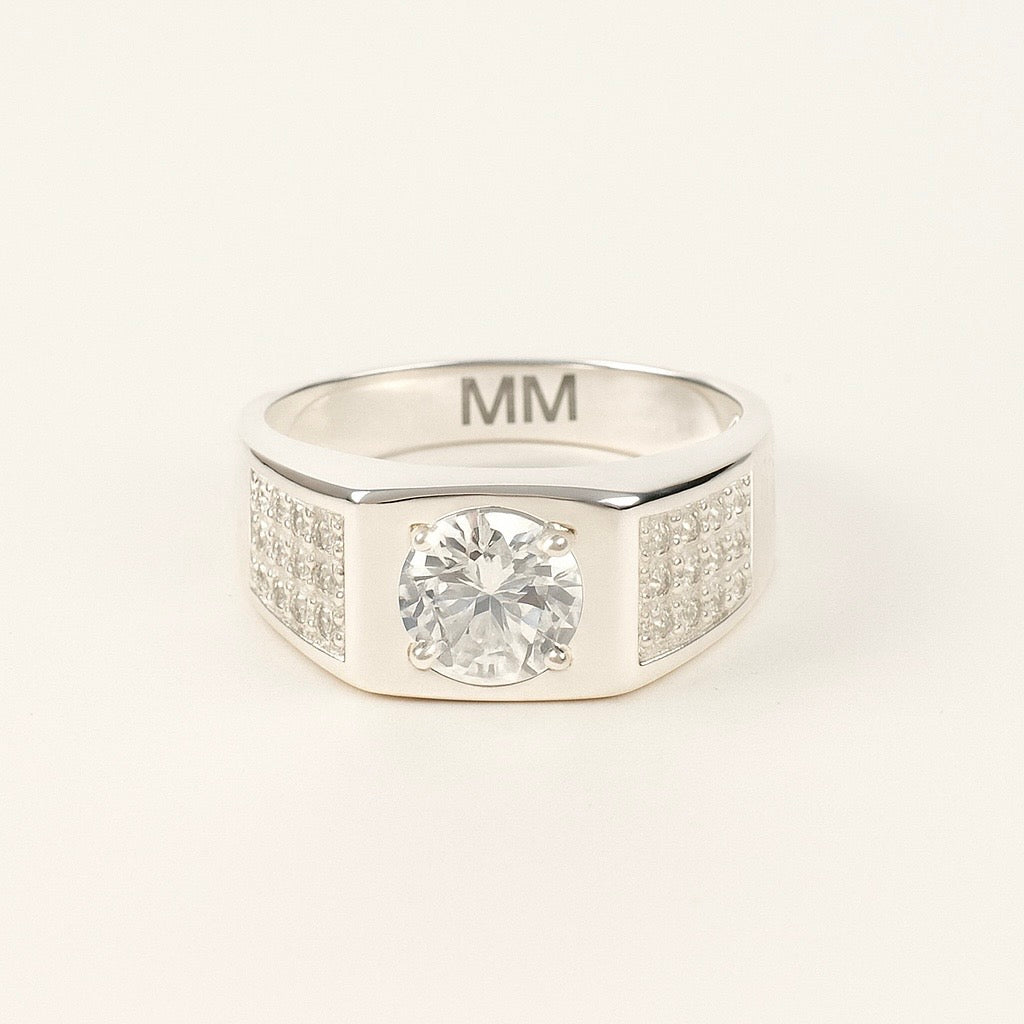 92.5 Silver Bold elegance Men Casanova stone ring