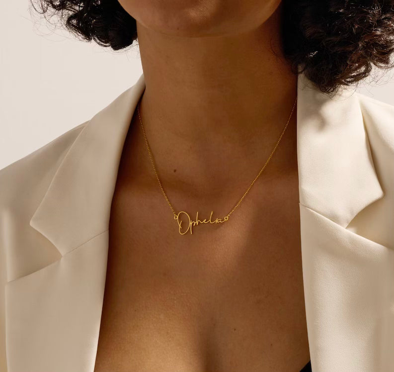 18k gold Signature Name Pendant Reevaa